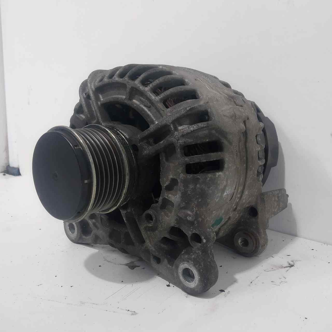 VOLKSWAGEN Polo 4 generation (2001-2009) Alternator 045903023A 25108436