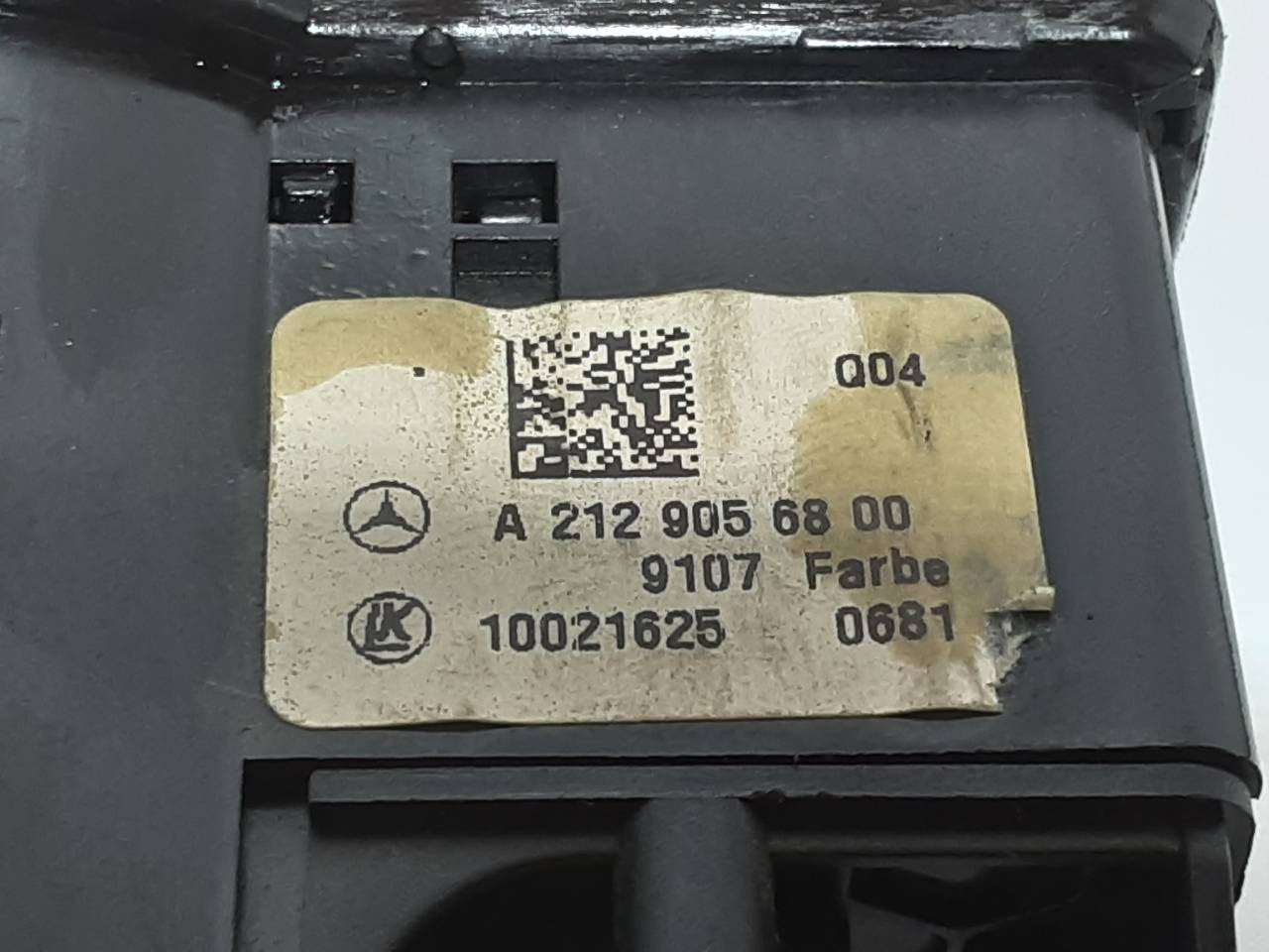 MERCEDES-BENZ E-Class W212/S212/C207/A207 (2009-2016) Headlight Switch Control Unit A2129056800 18395075