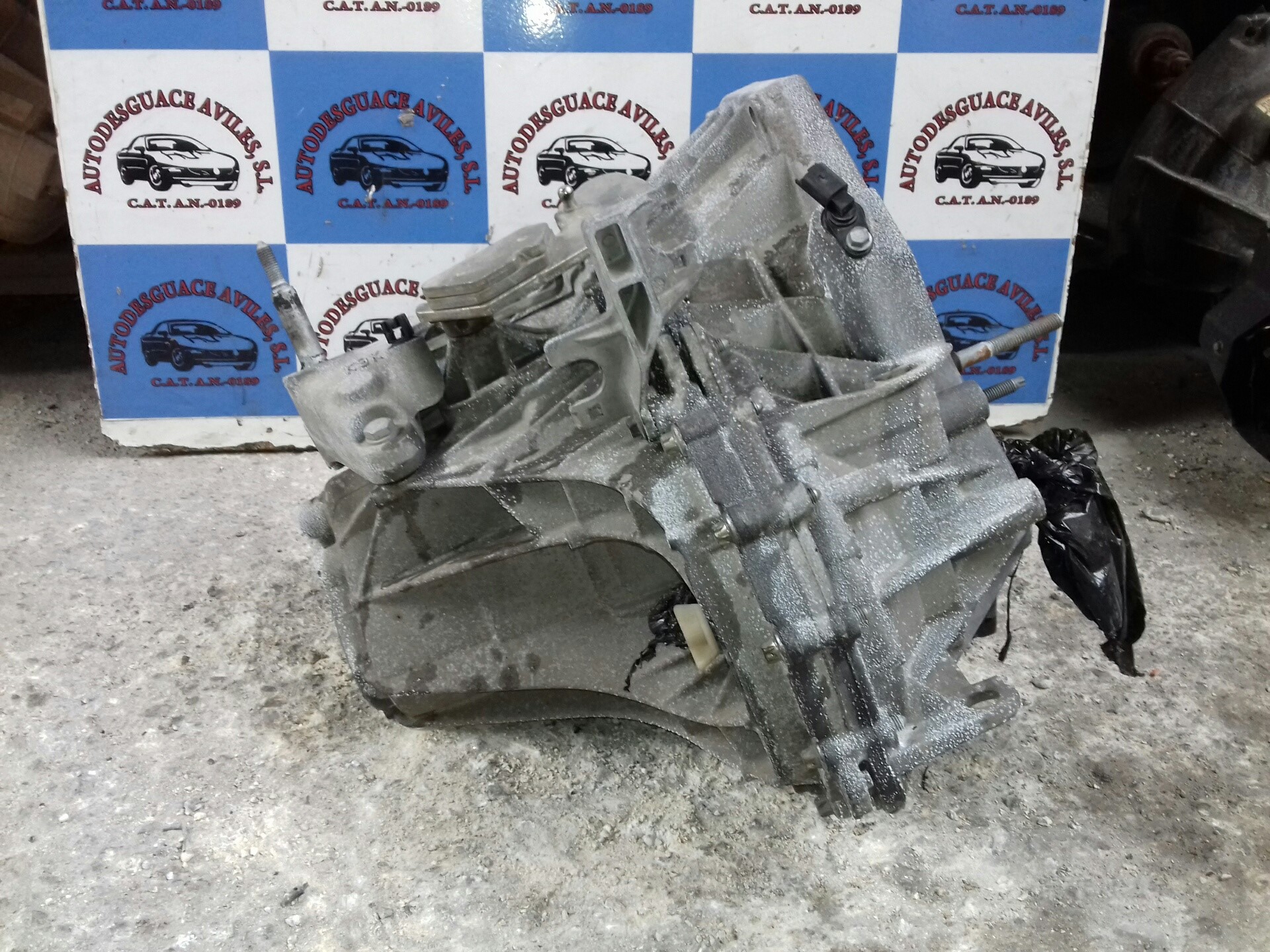 RENAULT Megane 2 generation (2002-2012) Коробка передач TL4A001 18380062