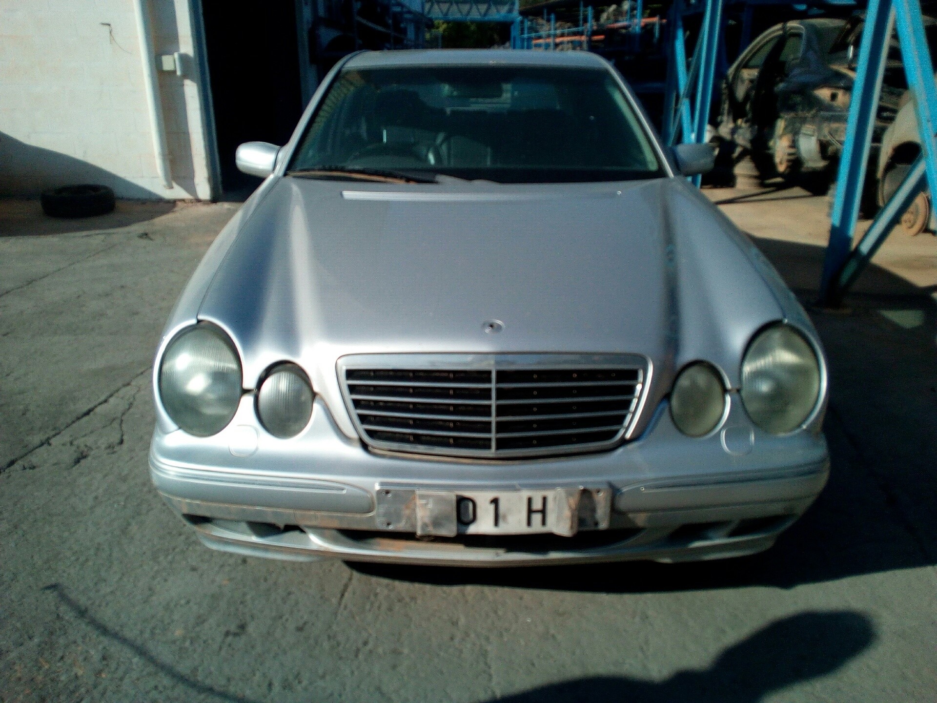 MERCEDES-BENZ E-Class W210 (1995-2002) Moottorin ohjausyksikkö ECU A6111532779 18391459