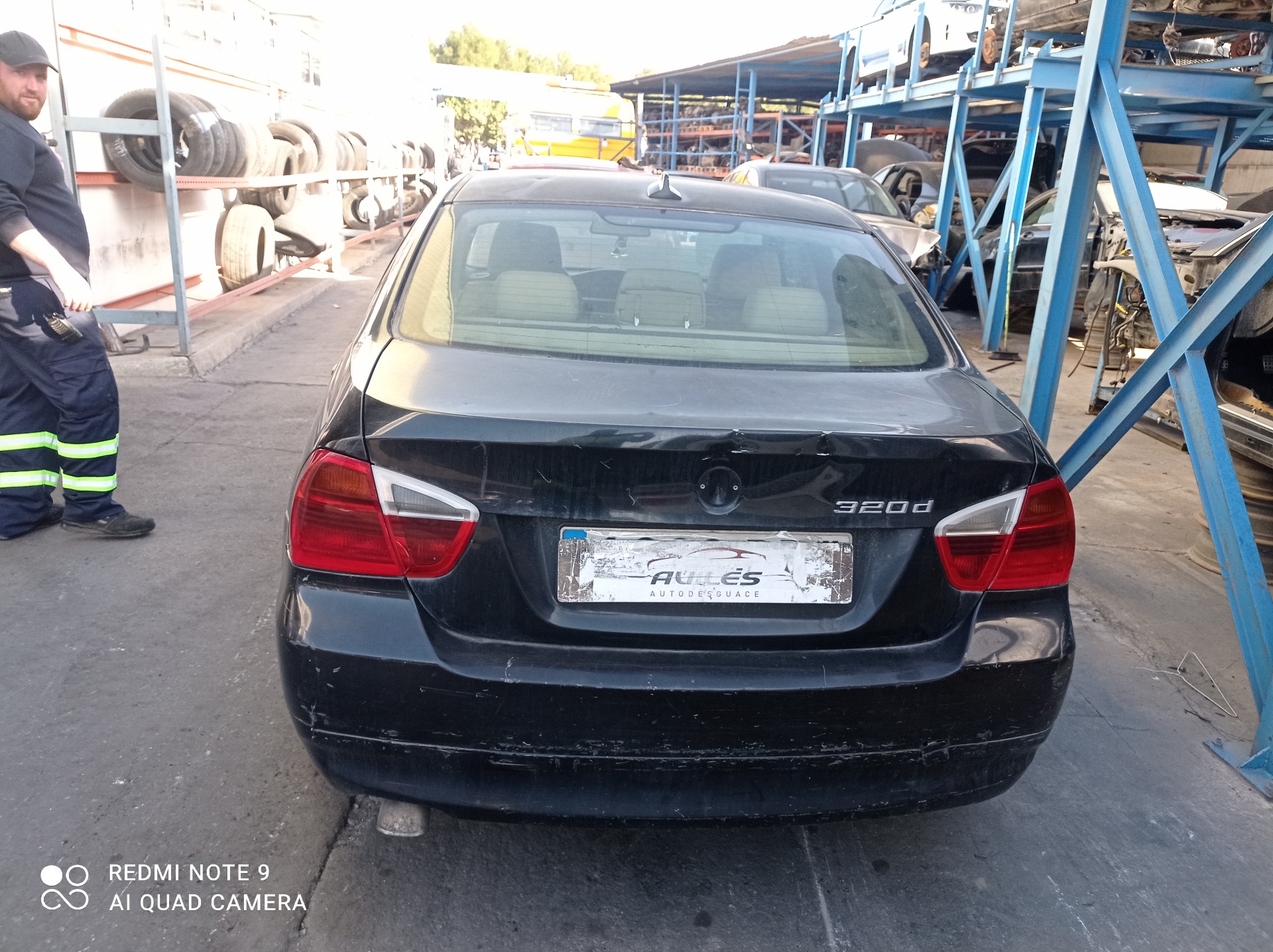 BMW 3 Series E90/E91/E92/E93 (2004-2013) Käännä kytkimen nuppia 01108100 20140195