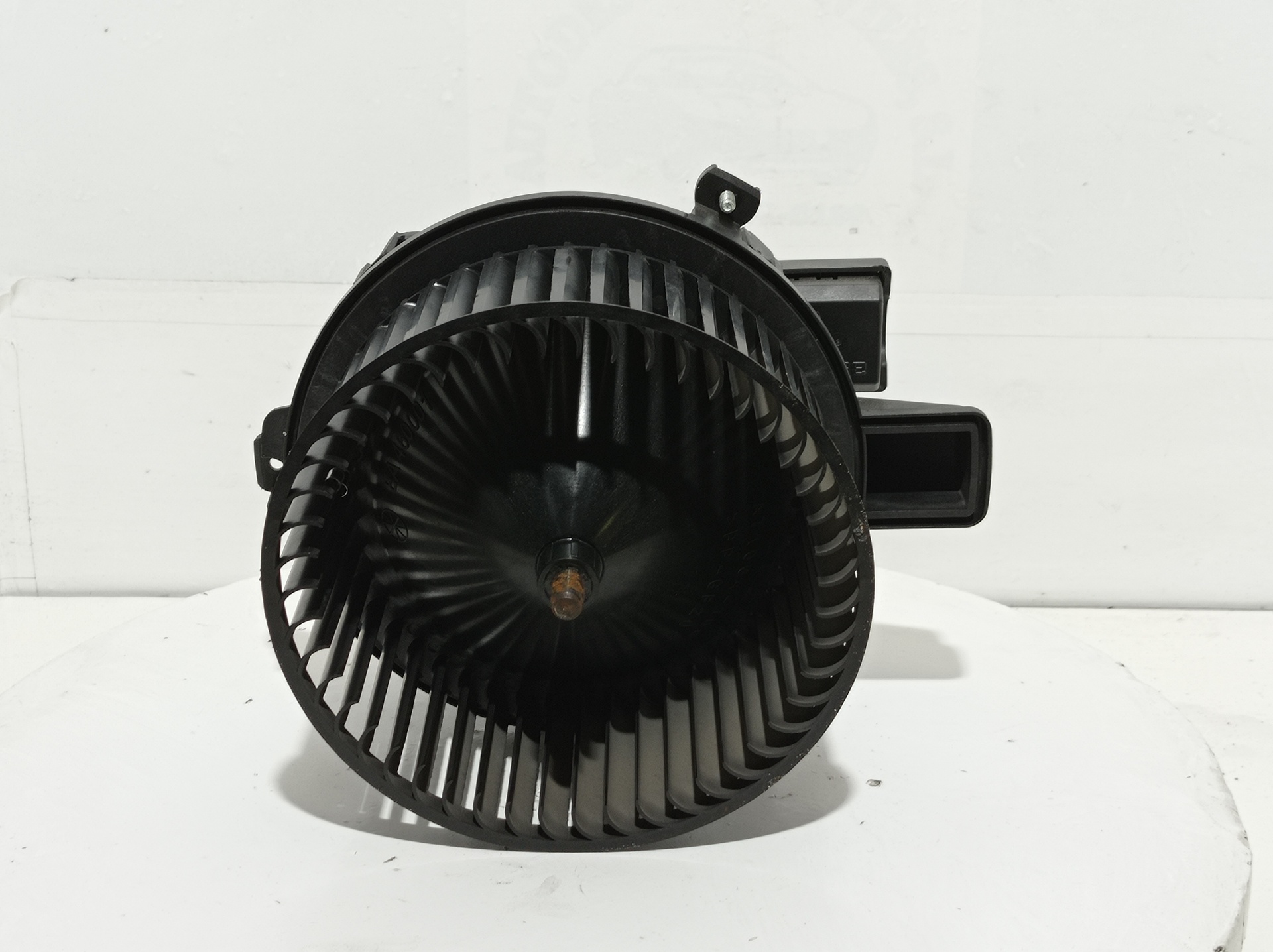 AUDI A4 B9/8W (2015-2024) Ventilateur de chauffage 4M1820021 18406873