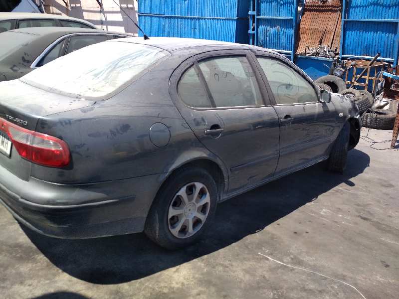 SEAT Toledo 2 generation (1999-2006) Стартер 0001121006 18366564