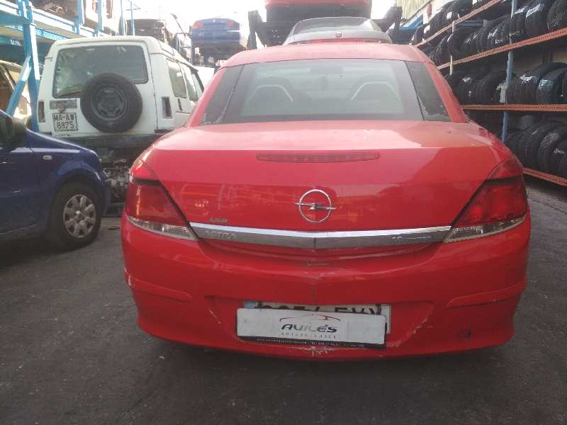 OPEL Astra H (2004-2014) Полуось передняя правая 24462241 18370141