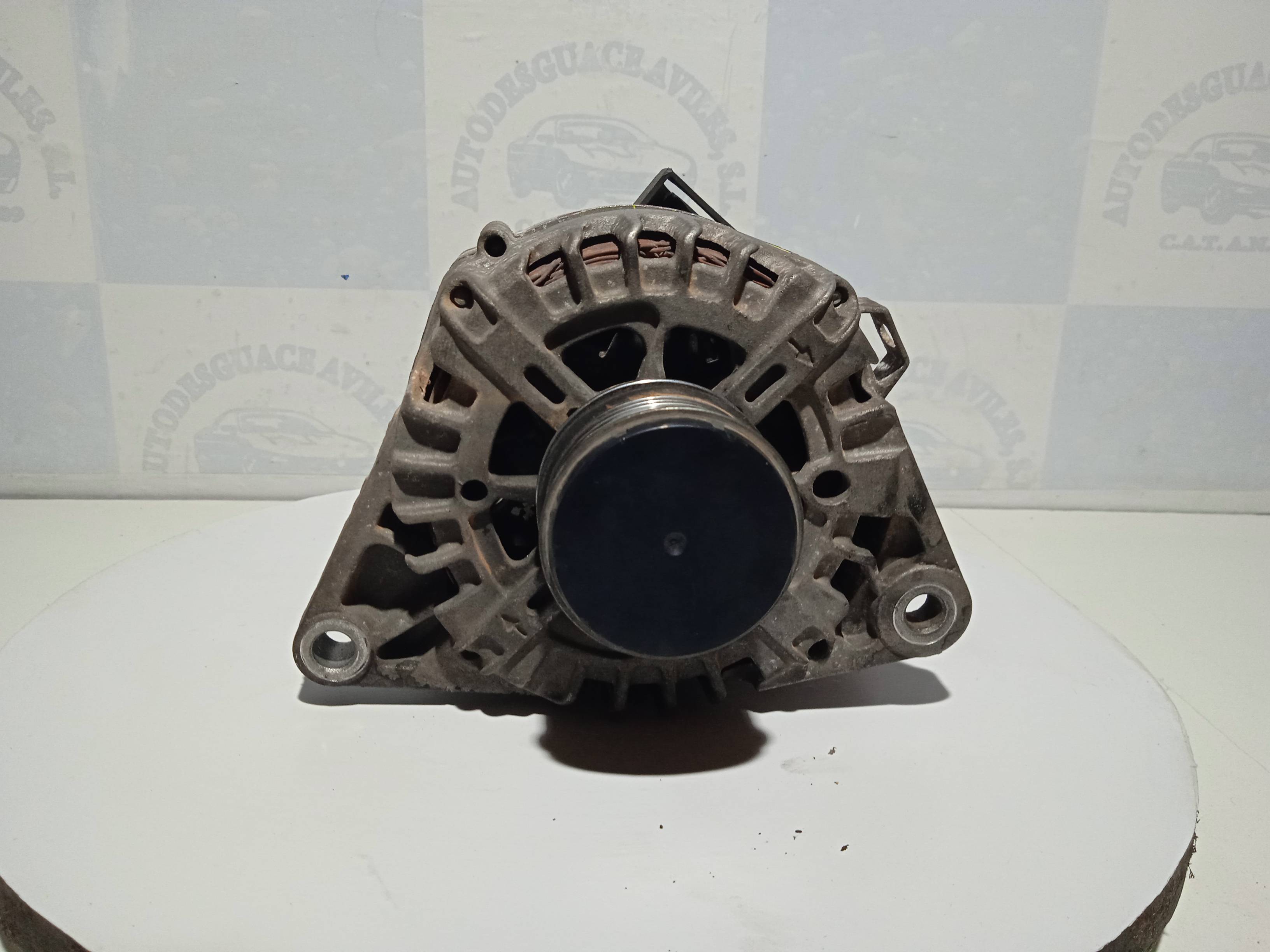 KIA Carens 3 generation (RP) (2013-2019) Alternator 373002A800 18385640