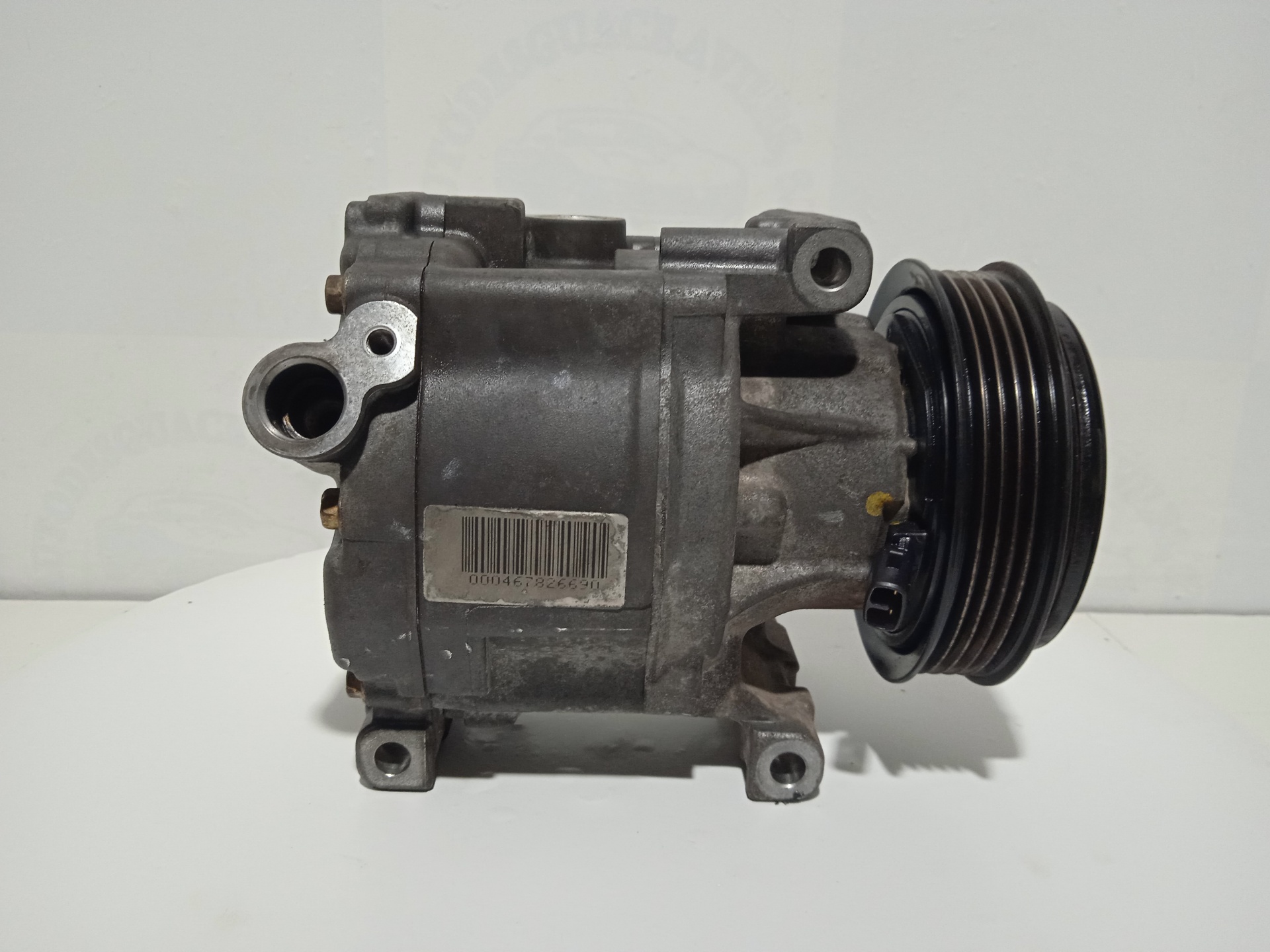 FIAT Panda 2 generation (2003-2011) Hасос кондиционера SCSB06 18389790