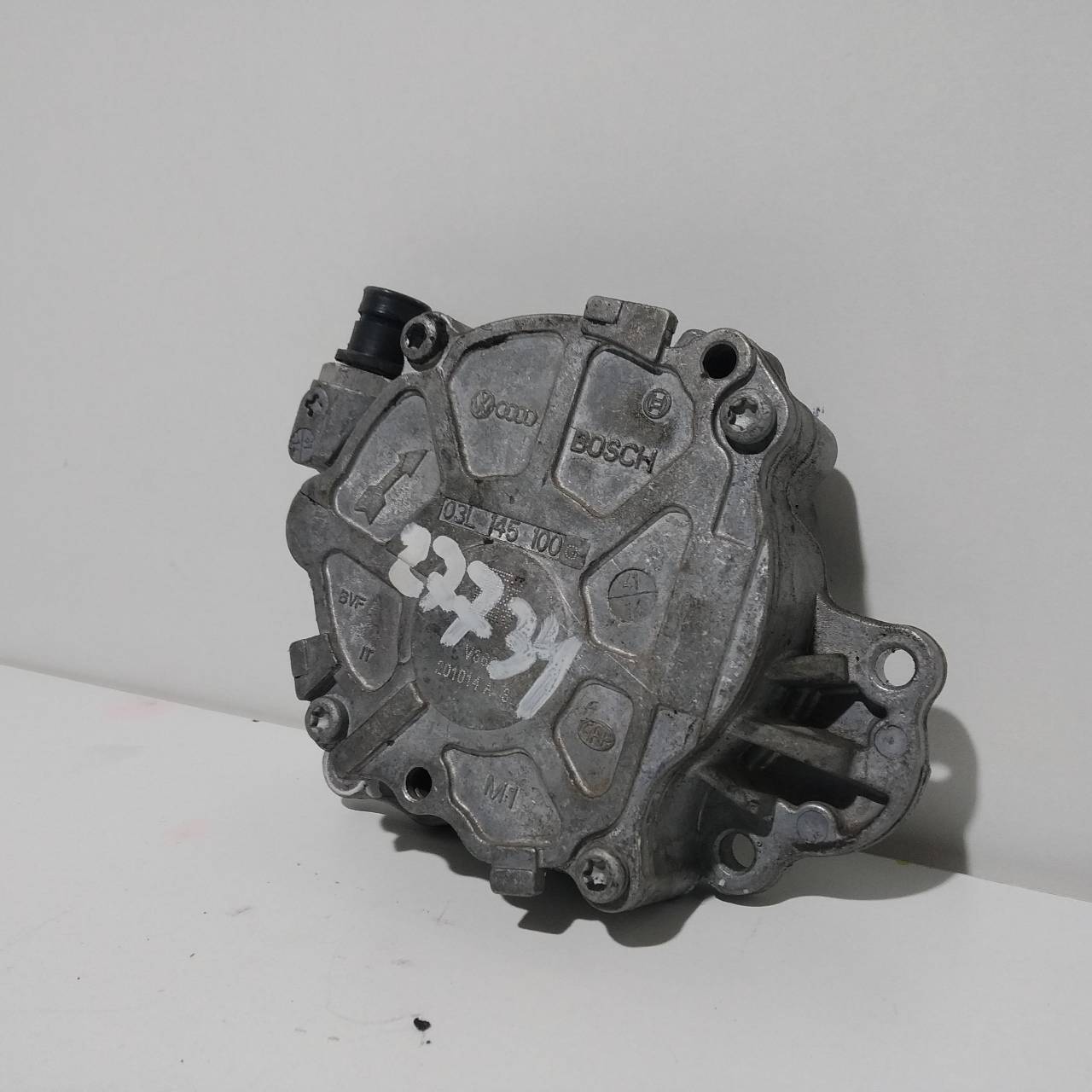 SEAT Altea 1 generation (2004-2013) Pompe à vide 03L145100 25266836