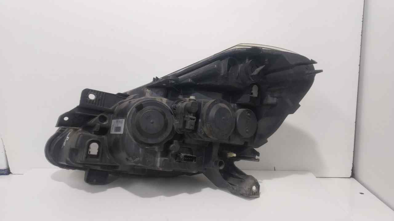 AUDI Clio 3 generation (2005-2012) Преден десен фар 044052 25280872