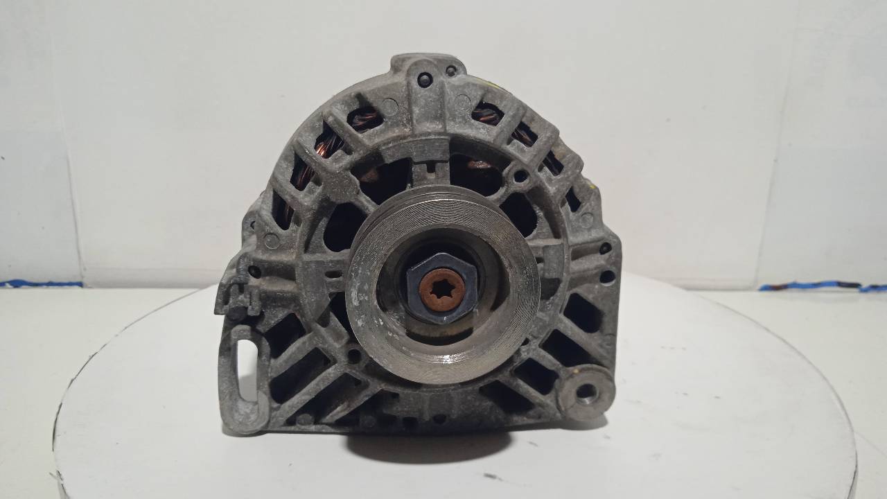 DACIA Sandero 1 generation (2008-2012) Alternator 8200660044B 25221482