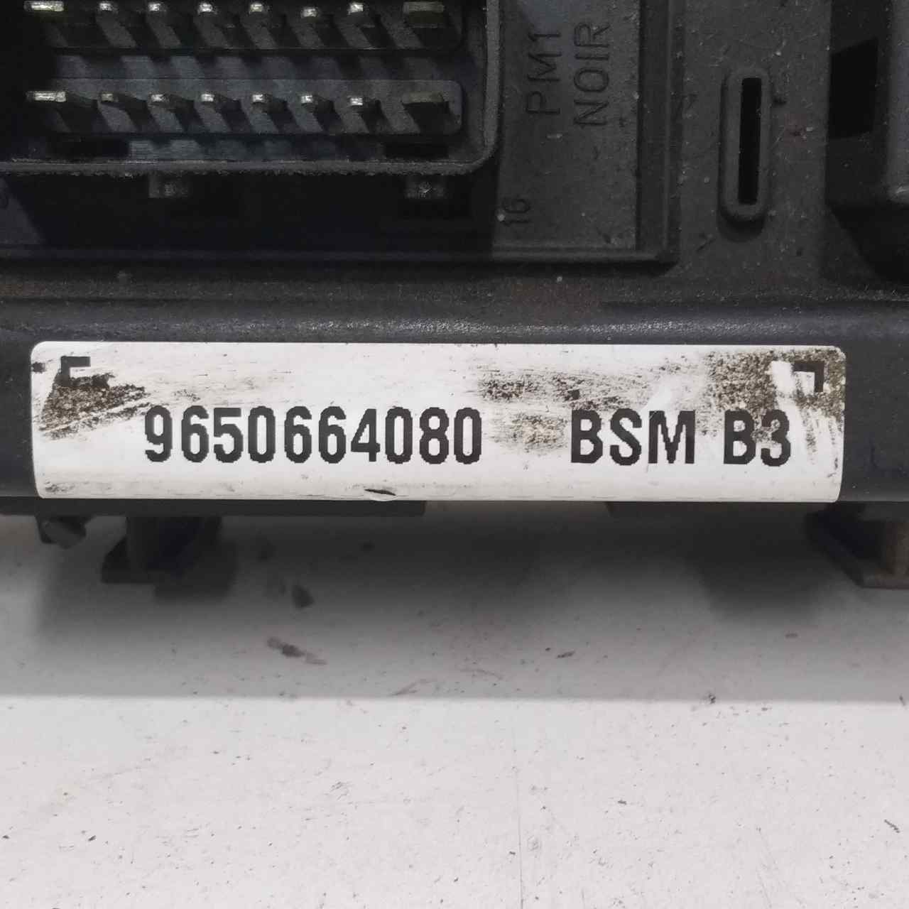 TOYOTA Other part 9650664080 25303640