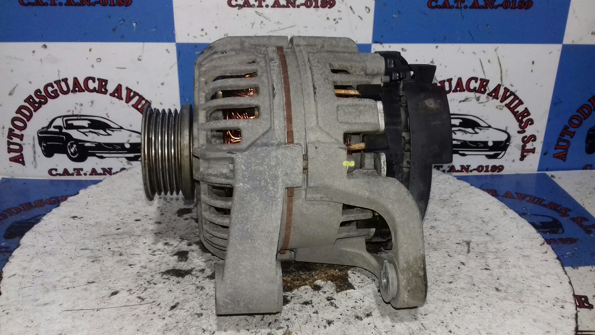 OPEL Corsa C (2000-2006) Dynamo 24437119 18379113