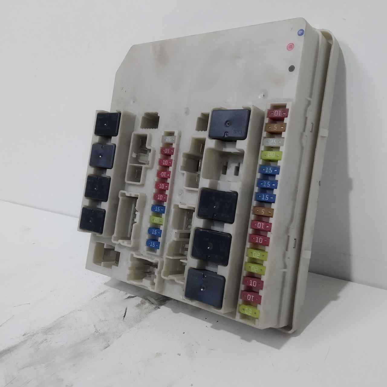 RENAULT Modus 1 generation (2004-2012) Fuse Box 25195275