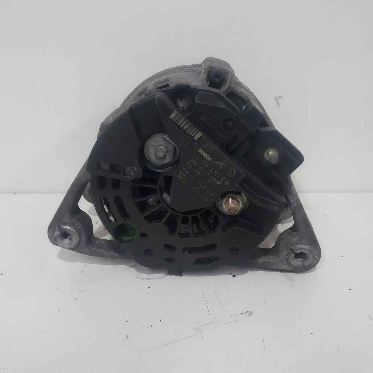 FIAT Uno 1 generation (1983-1995) Dynamo 0124225018 25281148