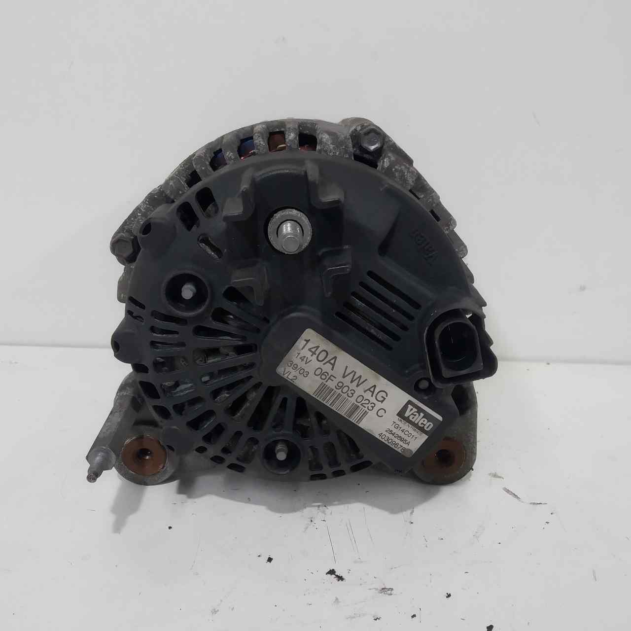 VOLKSWAGEN Golf 5 generation (2003-2009) Alternator 06F903023C 25576235