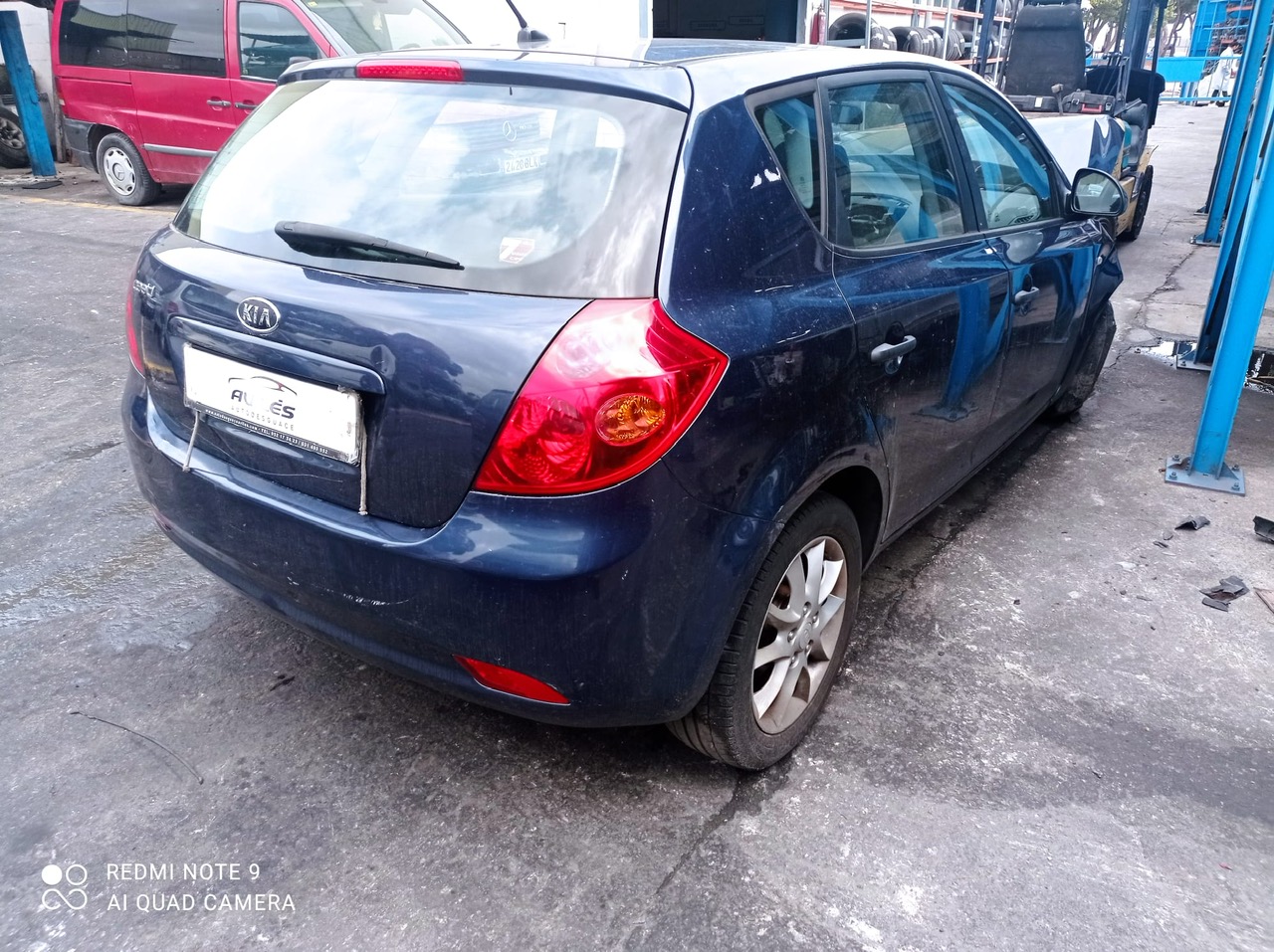 KIA Cee'd 1 generation (2007-2012) Vänster främre dörrfönsterbrytare 702B54301926 25223195