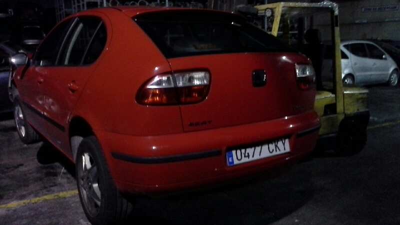 SEAT Leon 1 generation (1999-2005) Priekšējais labais miglas lukturis 1M0941702B 25222464