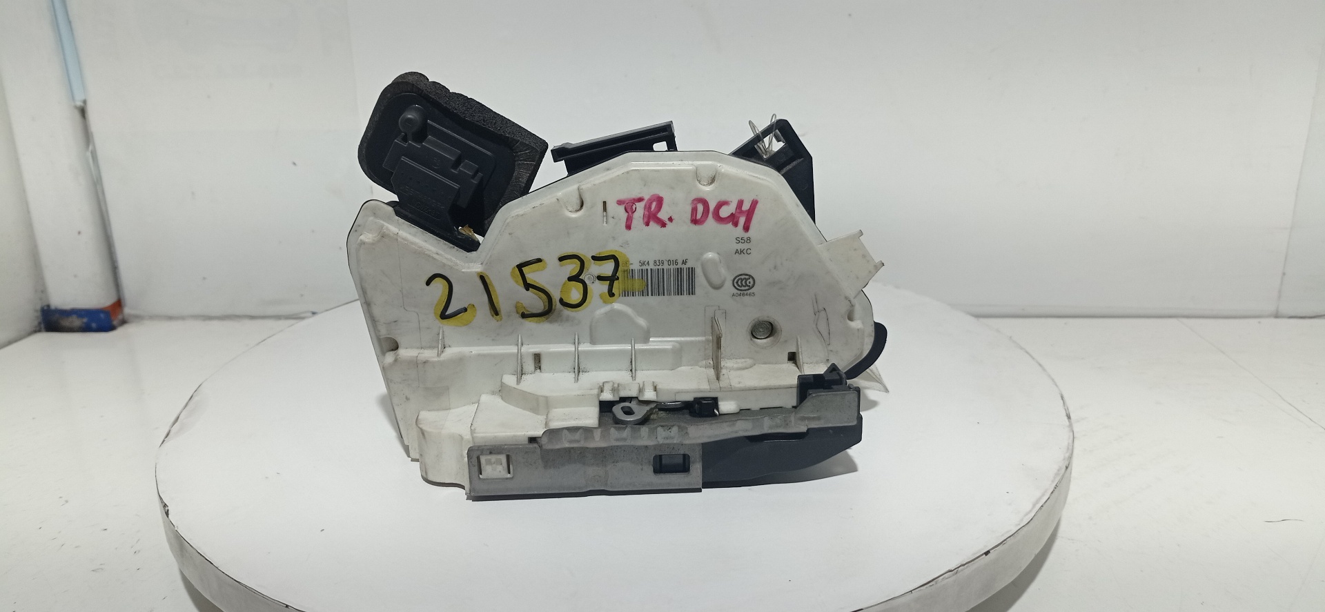 SEAT Leon 3 generation (2012-2020) Rear Right Door Lock 5K4839016AF 25225037