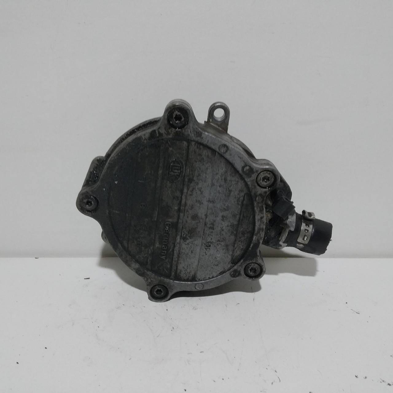 AUDI A6 C6/4F (2004-2011) Vakuum pumpe 06E145100C 25225514