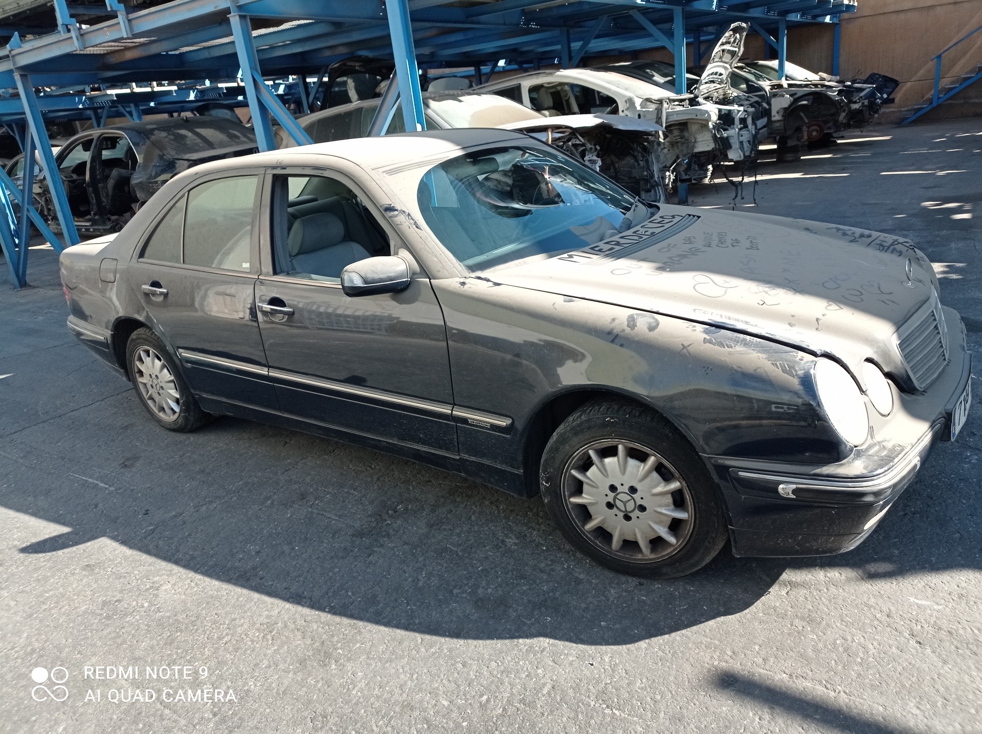 MERCEDES-BENZ E-Class W210 (1995-2002) Moottorin ohjausyksikkö ECU A6111532779 18406944