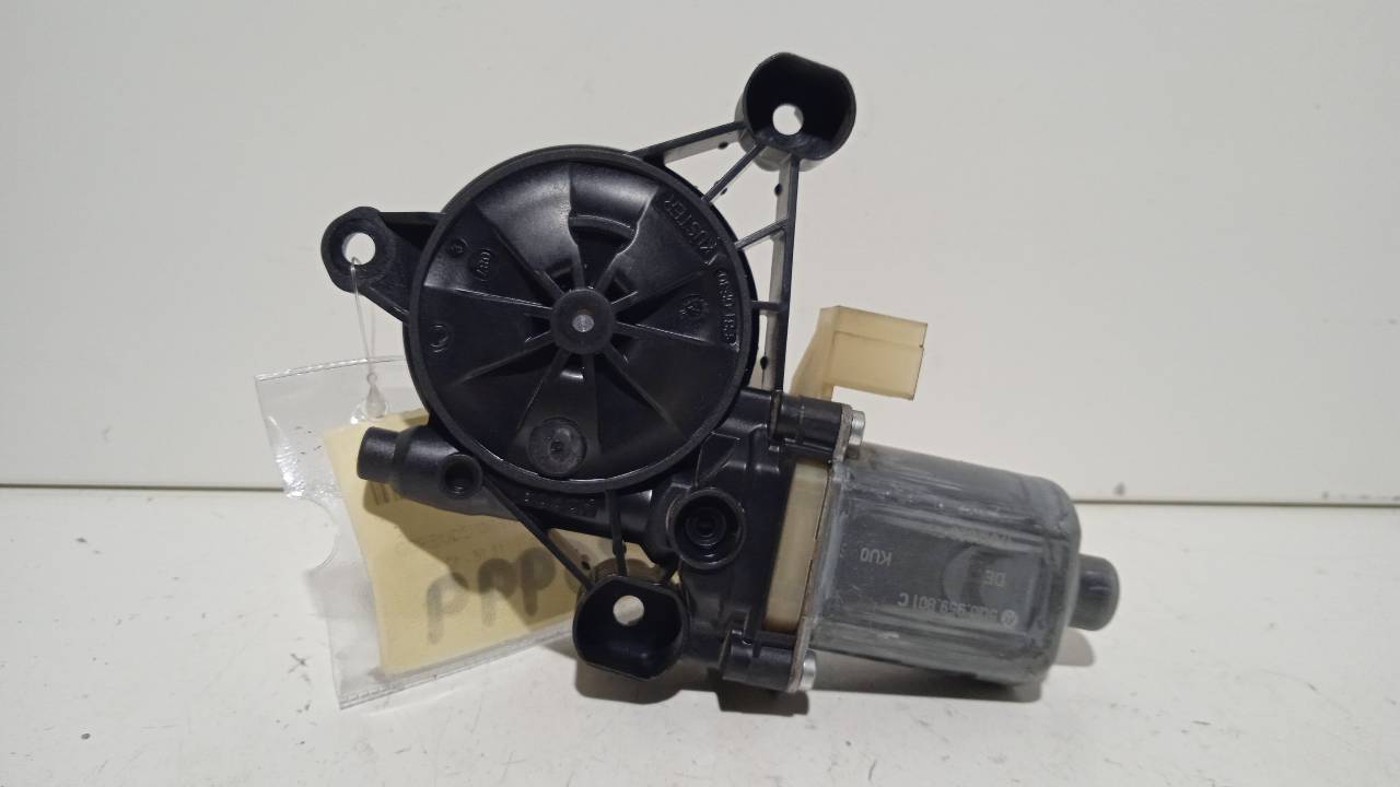 SEAT Leon 3 generation (2012-2020) Motor regulator geam ușă stânga față 5Q0959801C 21421201