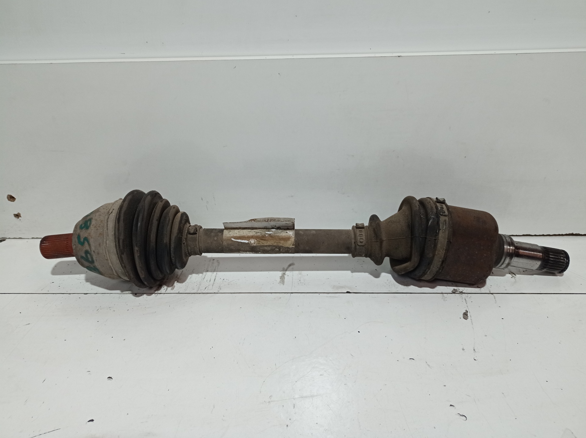 RENAULT Scenic 2 generation (2003-2010) Front Left Driveshaft 8200198016 18405669