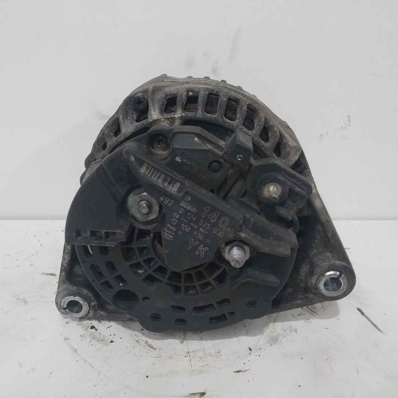 PEUGEOT Corsa C (2000-2006) Laturi 13108596 25281303