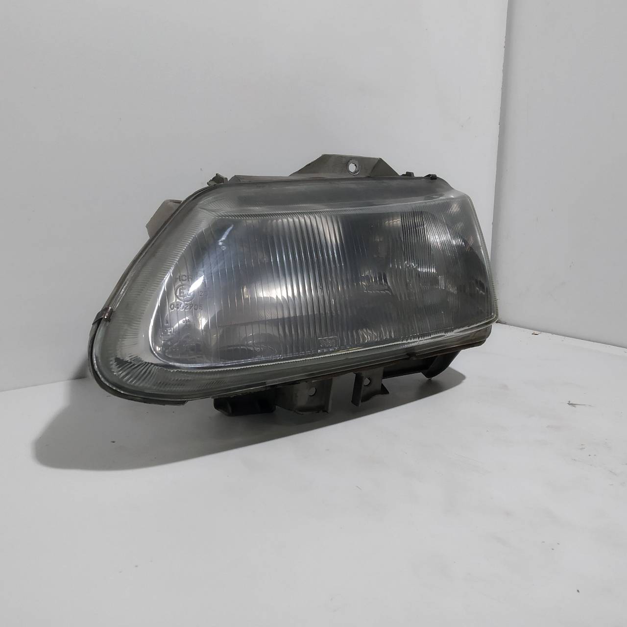 RENAULT Espace 3 generation (1996-2002) Front Left Headlight 7700820118 23814649