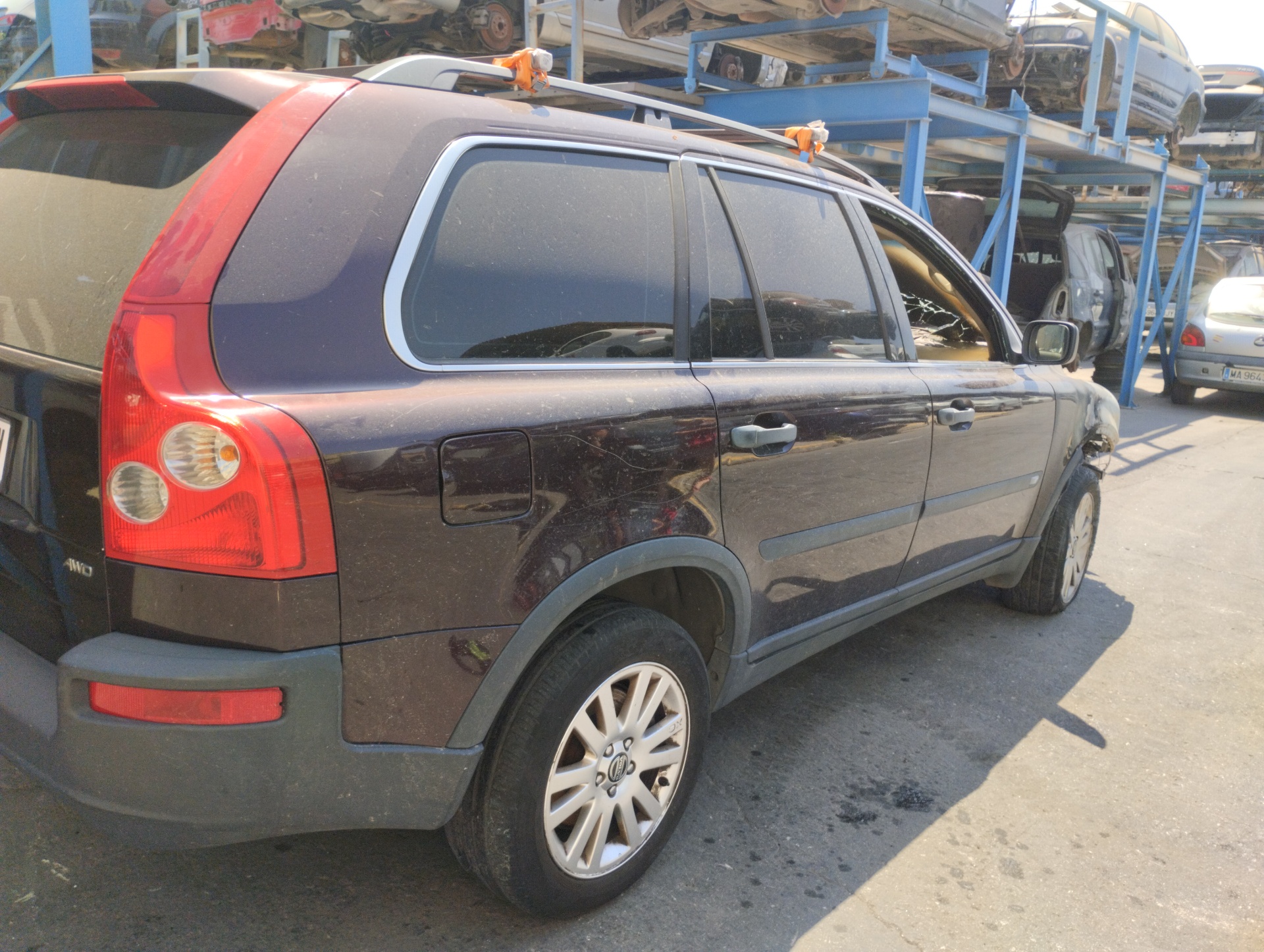 VOLVO XC90 1 generation (2002-2014) Vasen takavalo 30698141 25221389