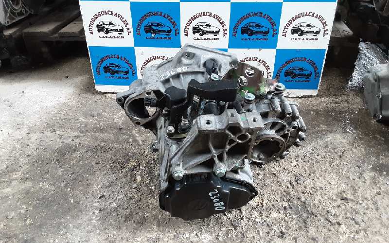 AUDI A3 8L (1996-2003) Gearbox DEA 18371077