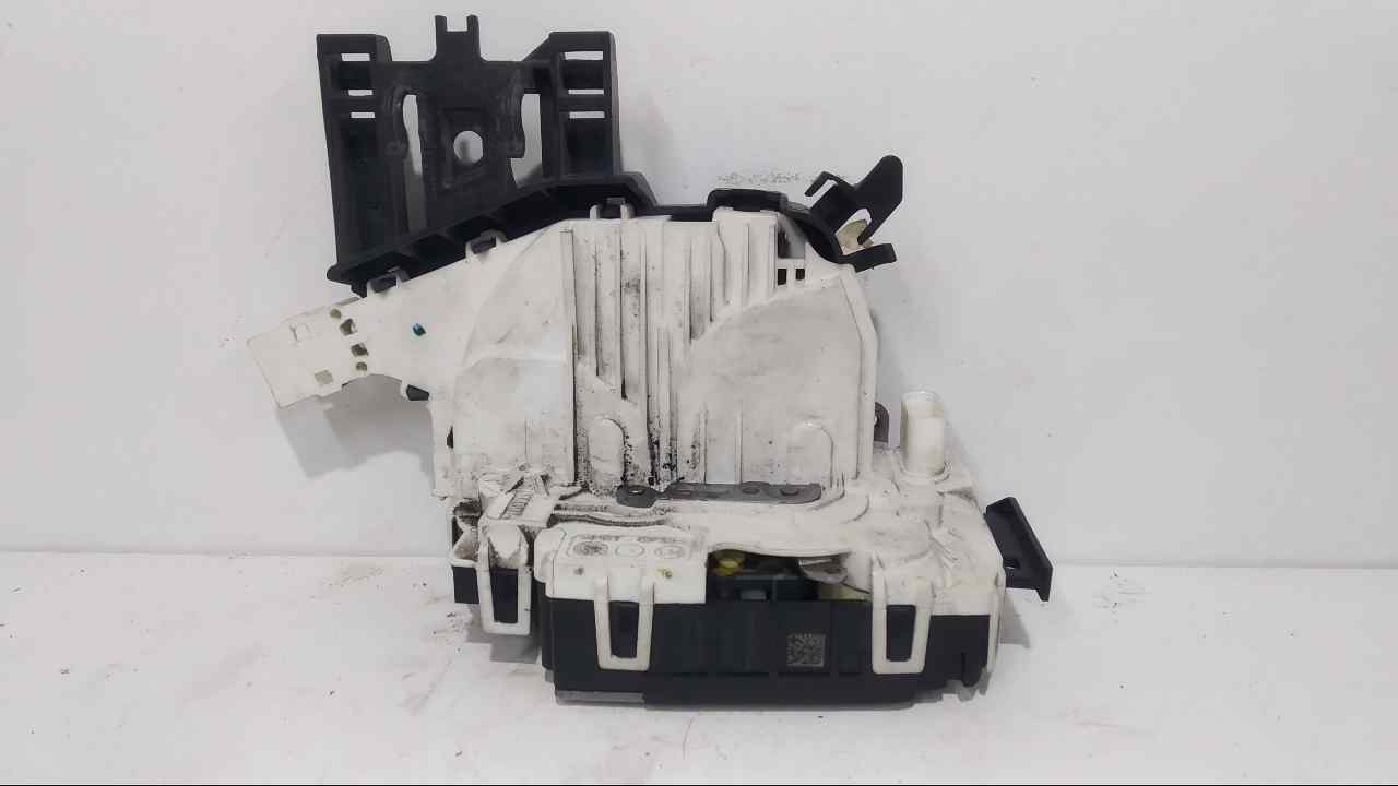 MERCEDES-BENZ A-Class W176 (2012-2018) Front Left Door Lock A1667200135 24537754