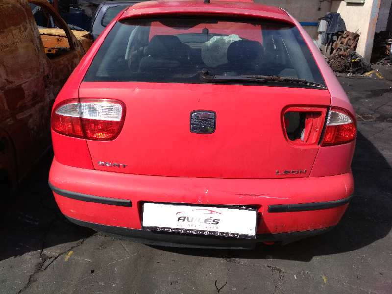 SEAT Leon 1 generation (1999-2005) Priekšējais labais miglas lukturis 1M0941702B 25225752