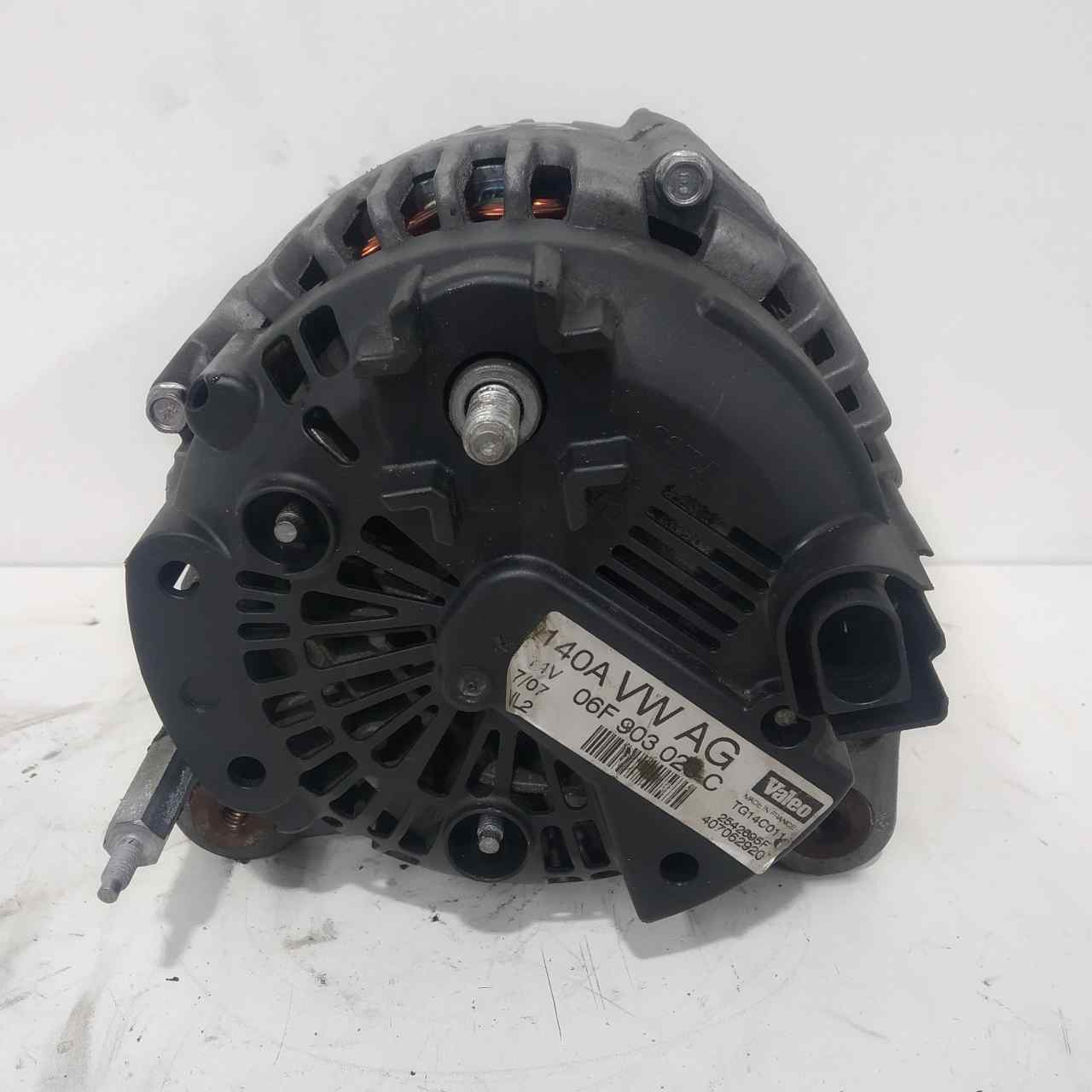 SKODA Rapid 2 generation (1985-2023) Alternator 06F903023C 25083099