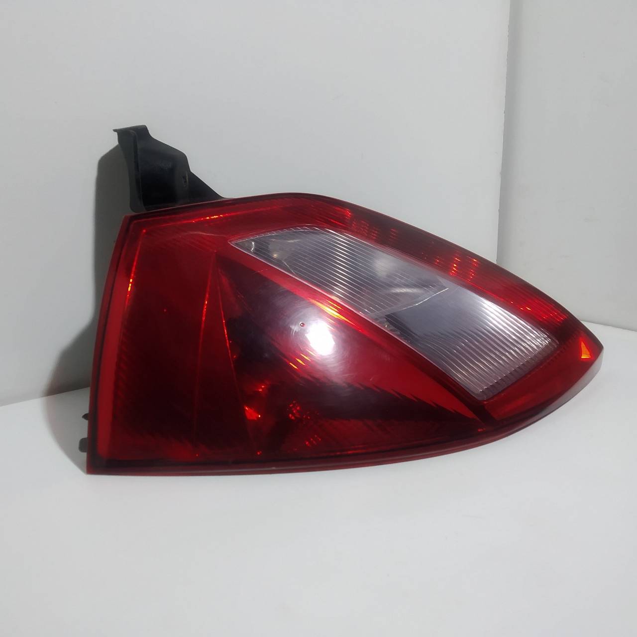 AUDI Megane 2 generation (2002-2012) Rear Left Taillight 8200073236 22855424