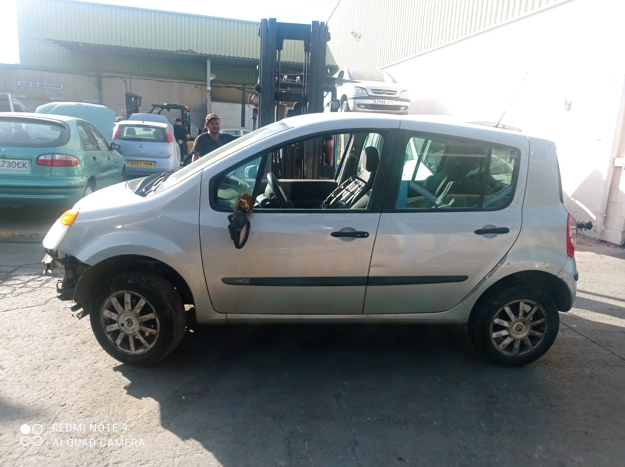 RENAULT Modus 1 generation (2004-2012) Kiti valdymo blokai 8200466483 18396857