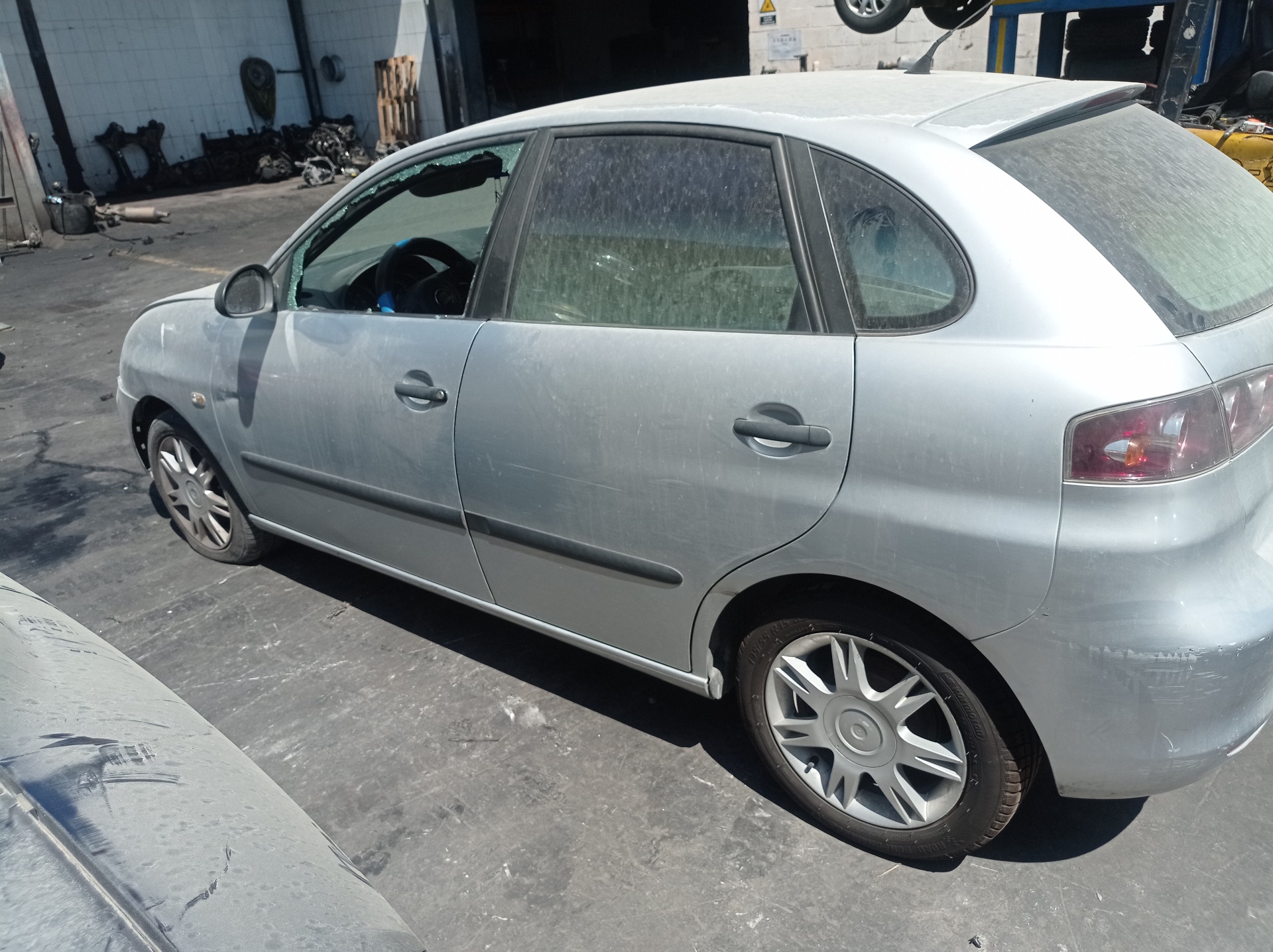 SEAT Ibiza 3 generation (2002-2008) Démarreur 02T911024 25222572