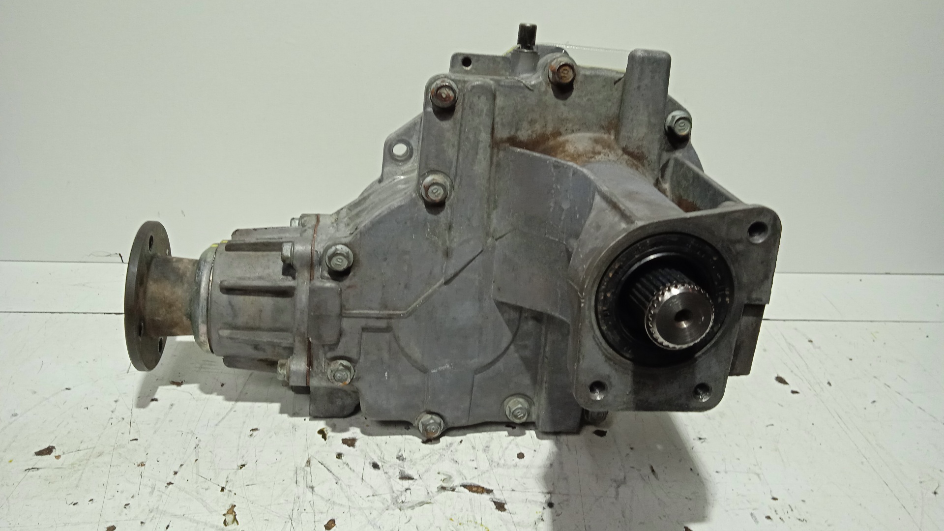 KIA Sportage 2 generation (2004-2010) Front Transfer Case JMVGT 21911756