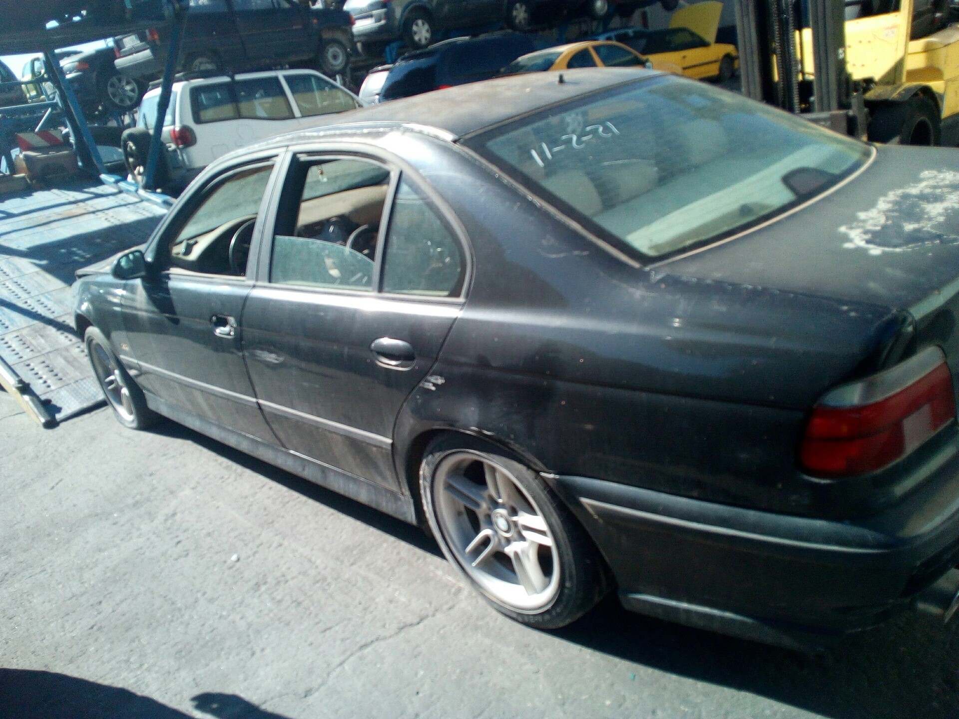 BMW 5 Series E39 (1995-2004) Bal első fényszóró 15213900LI 25504193