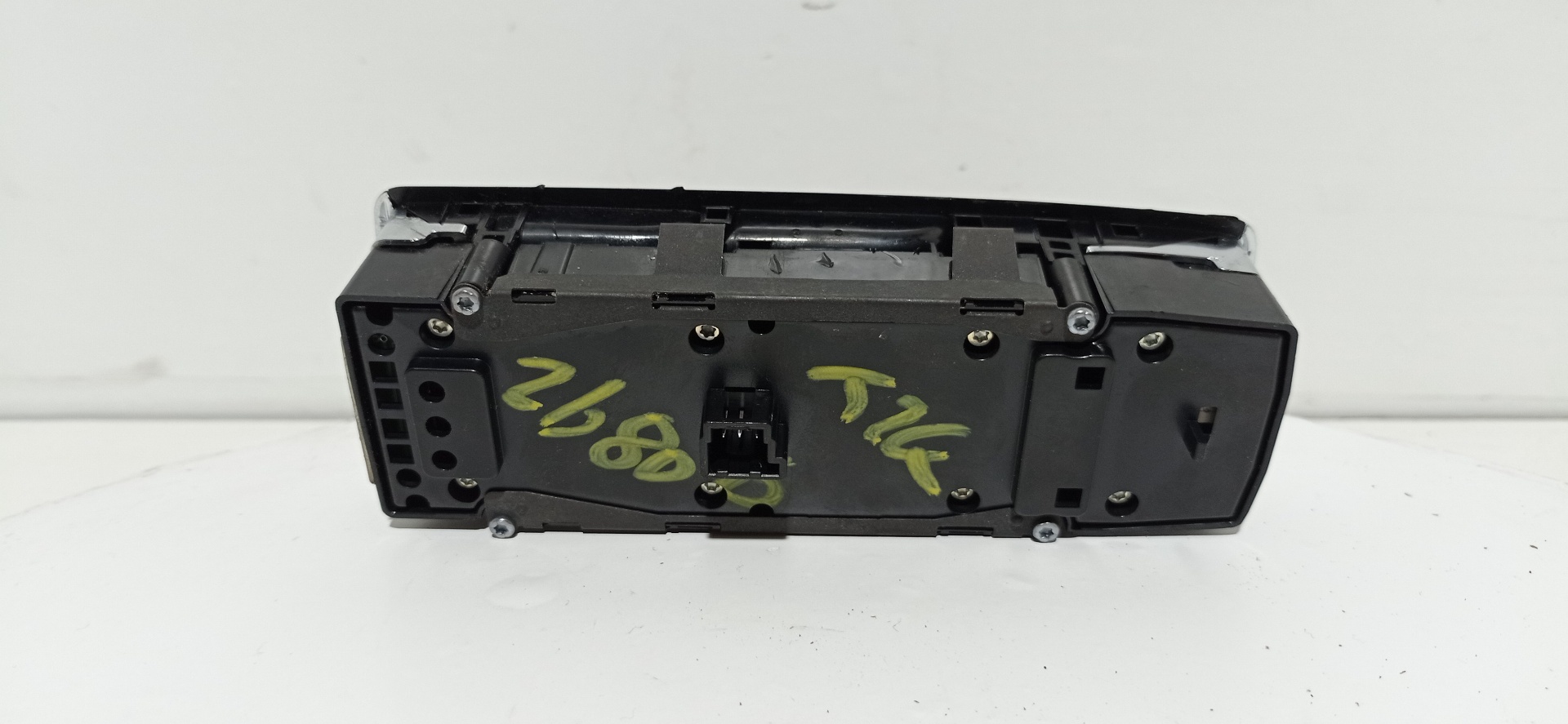 MERCEDES-BENZ B-Class W246 (2011-2020) Front Left Door Window Switch A1669054400 20869685