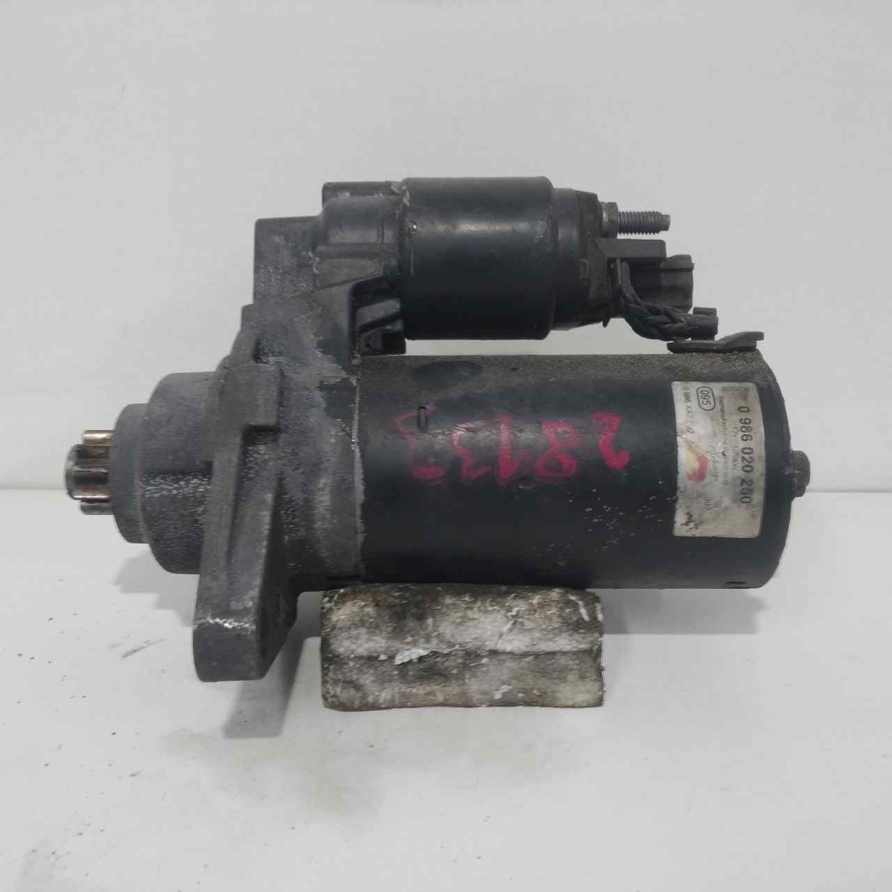 VOLKSWAGEN Golf 5 generation (2003-2009) Startmotor 0986020250 25280921