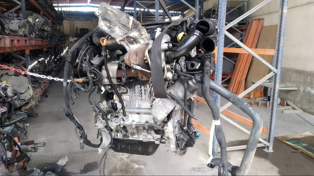 PEUGEOT 208 Peugeot 208 (2012-2015) Moteur 8H01 25279858