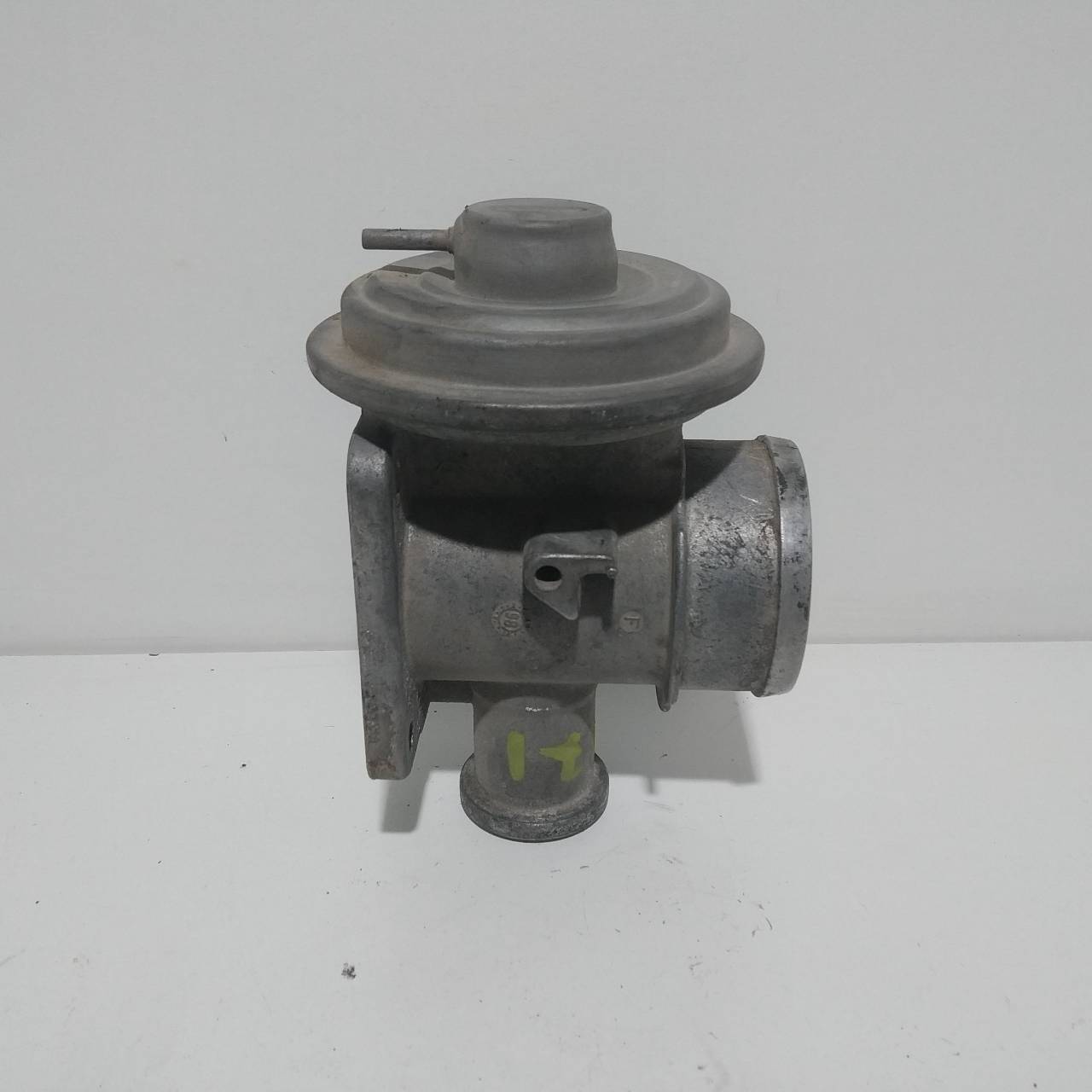 BMW 190 (W201) 1 generation (1982-1993) EGR Valve 11717804378 21421878