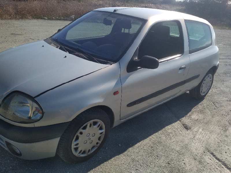 RENAULT Clio 3 generation (2005-2012) Фара передняя левая 25248788