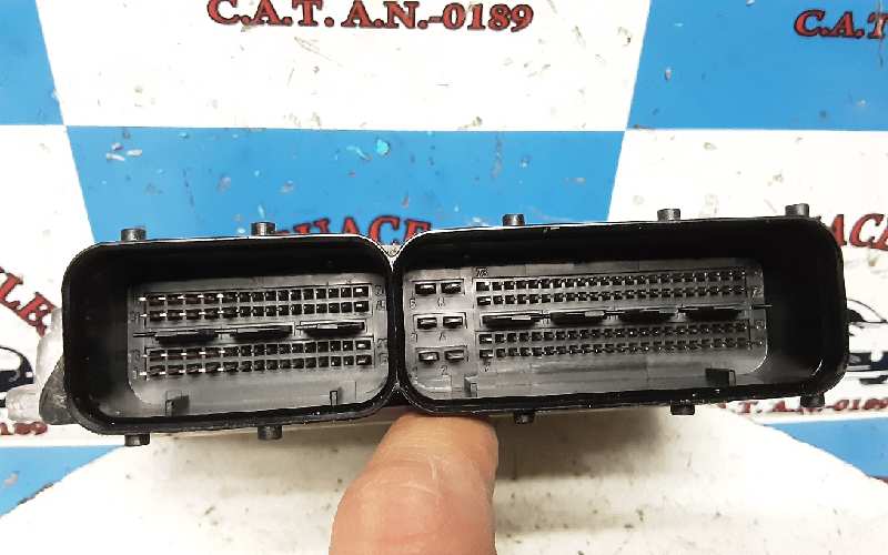 SEAT Toledo 3 generation (2004-2010) Moottorin ohjausyksikkö ECU 03G906021SK 18365587