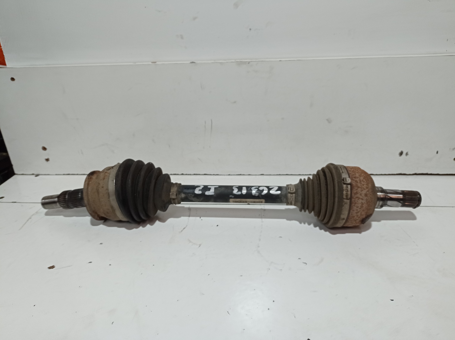 OPEL Astra J (2009-2020) Front Left Driveshaft 13335135 18410520