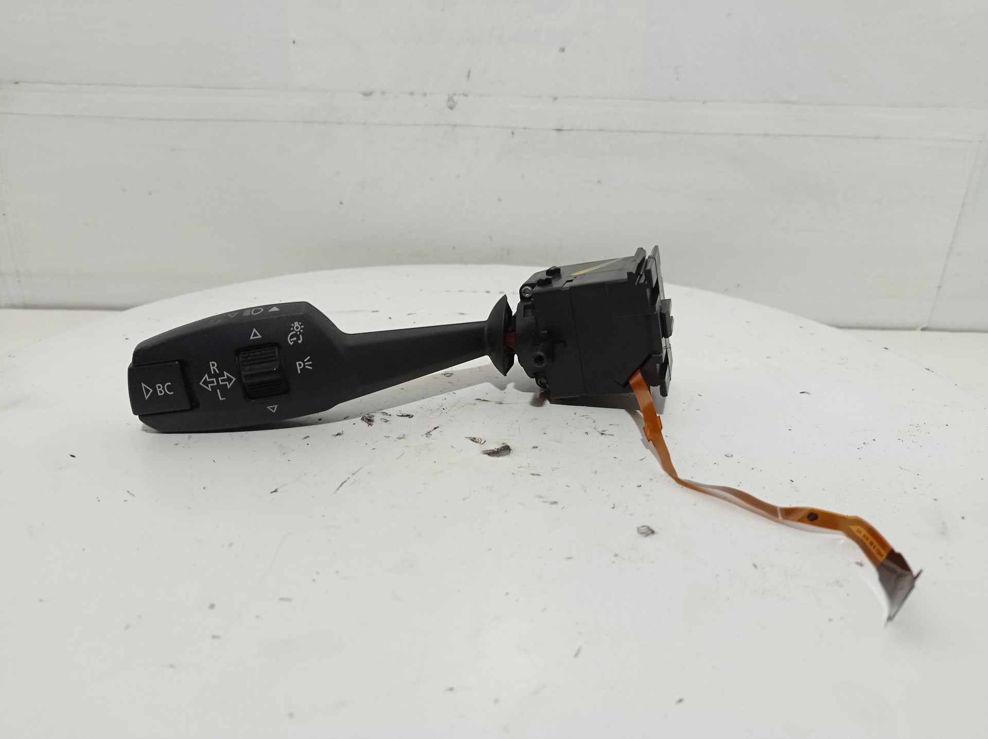 BMW 3 Series E90/E91/E92/E93 (2004-2013) Turn switch knob 01108160 18407435