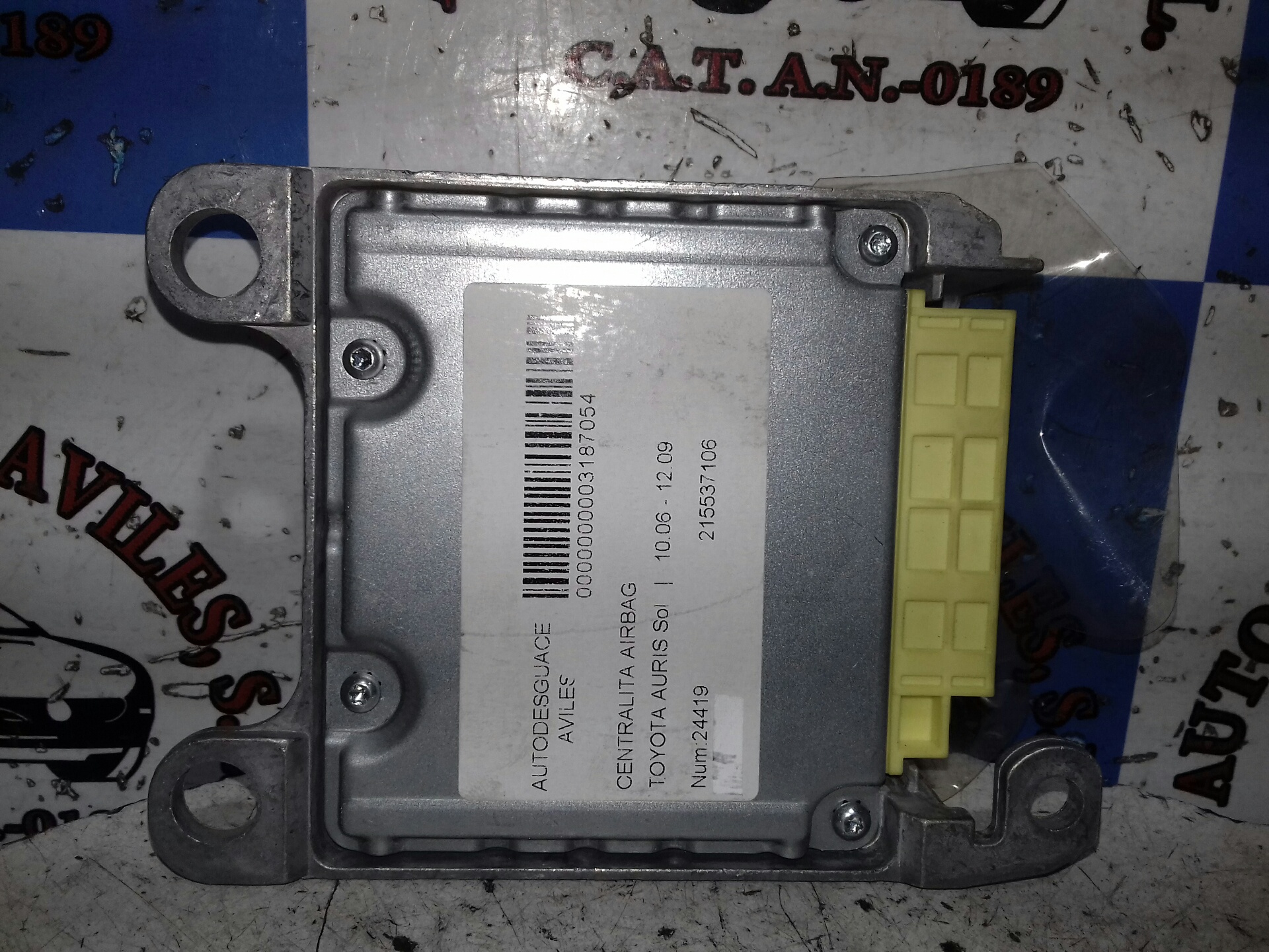 TOYOTA Auris 1 generation (2006-2012) SRS Control Unit 8917002560 25220567