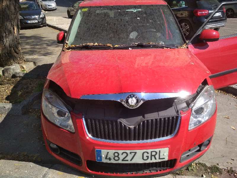 VOLKSWAGEN Fabia 6Y (1999-2007) Полуось передняя правая 6Q0407272BD 18369164