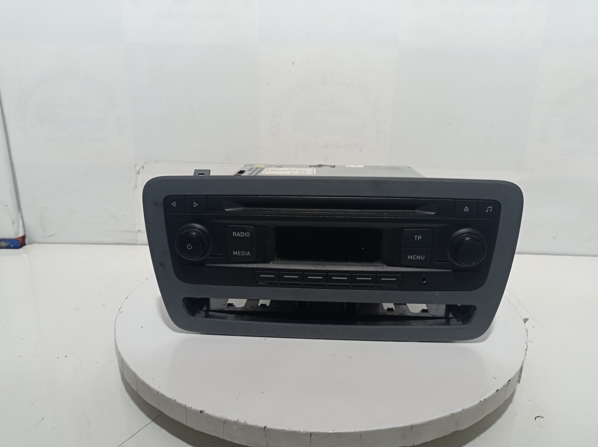 DODGE Ibiza 4 generation (2008-2017) Music Player Without GPS 6J0035156 18408532
