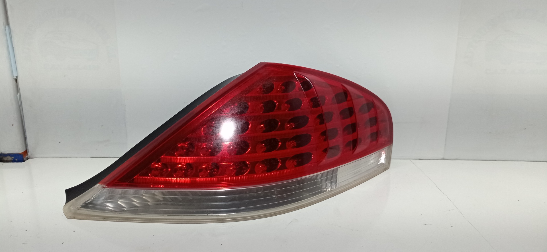 BMW 6 Series E63/E64 (2003-2010) Фонарь задний правый 63217170976 21421158