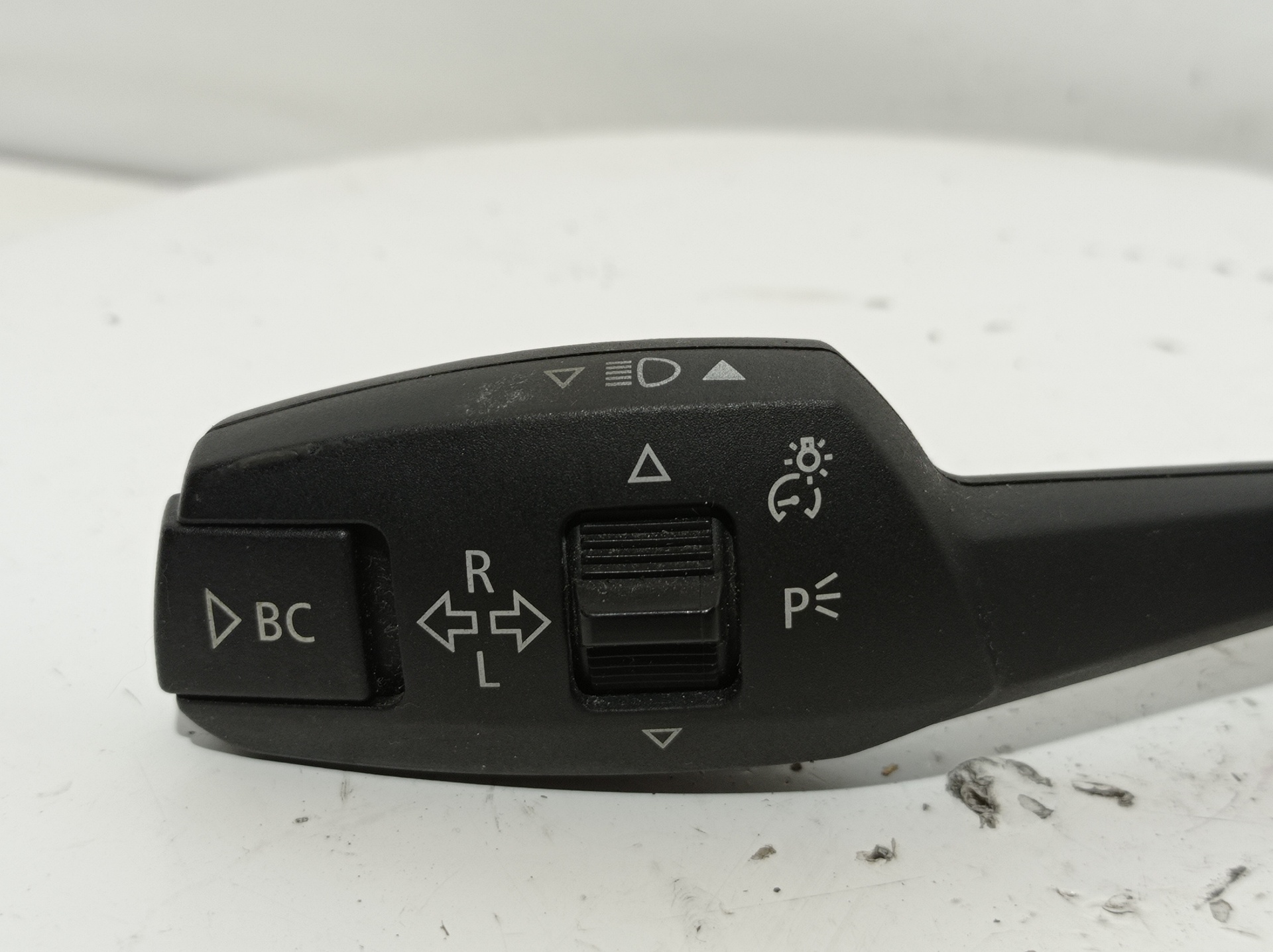 BMW 3 Series E90/E91/E92/E93 (2004-2013) Turn switch knob 01108160 18407435